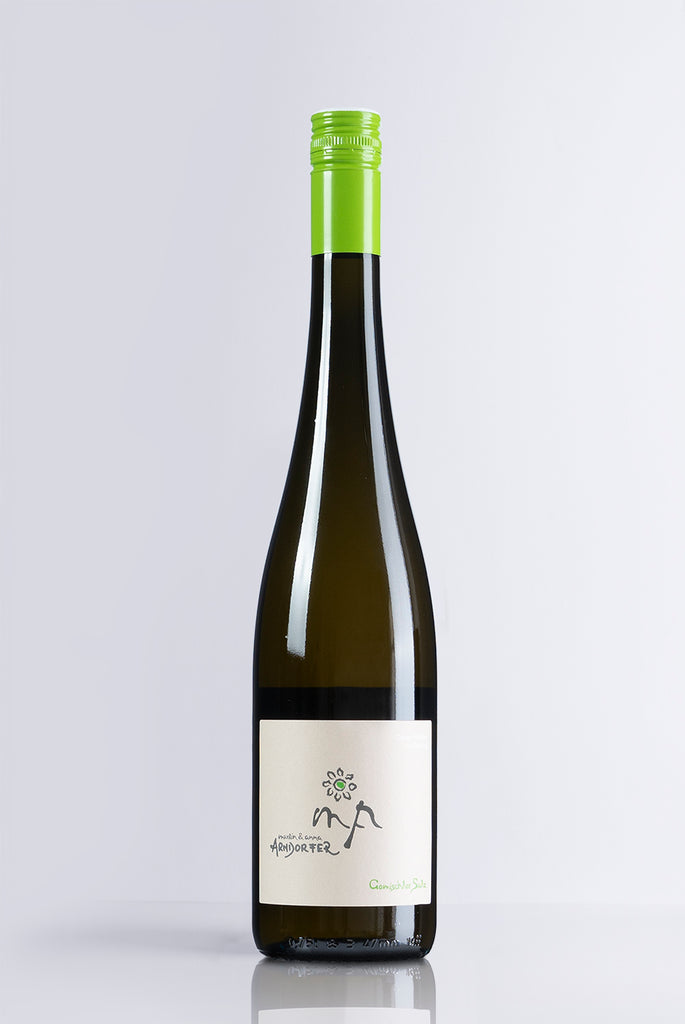 עסיס ארנדורפר גמישטר זץ יין לבן טבעי אוסטרי